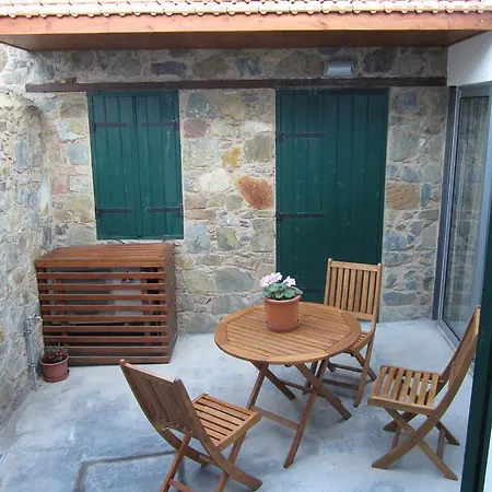 I Plateia Kalopanagiotis