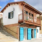 Landhuis I Plateia *