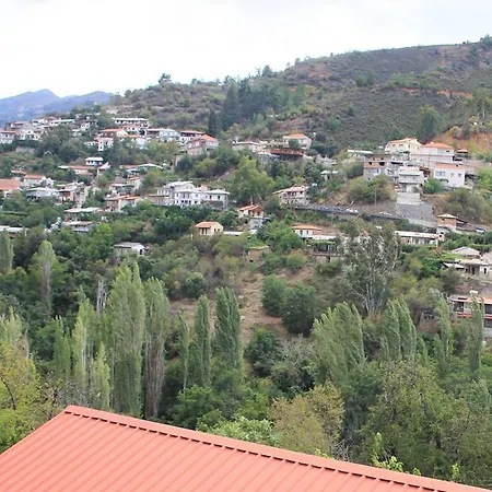 I Plateia Kır Evi *