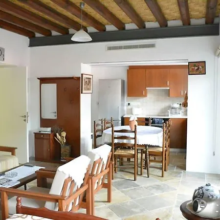 I Plateia * Калопанайотис